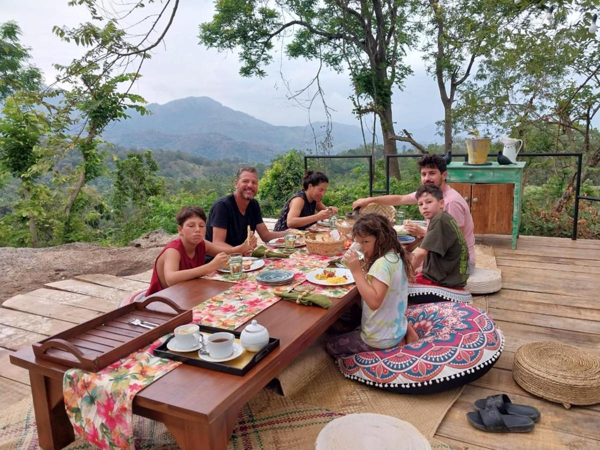 Ella Nine Peaks Hotel Bagian luar foto