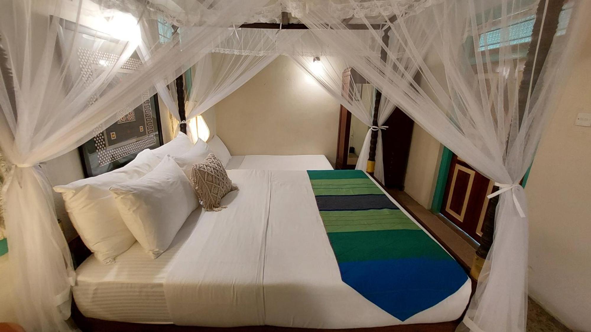 Ella Nine Peaks Hotel Bagian luar foto