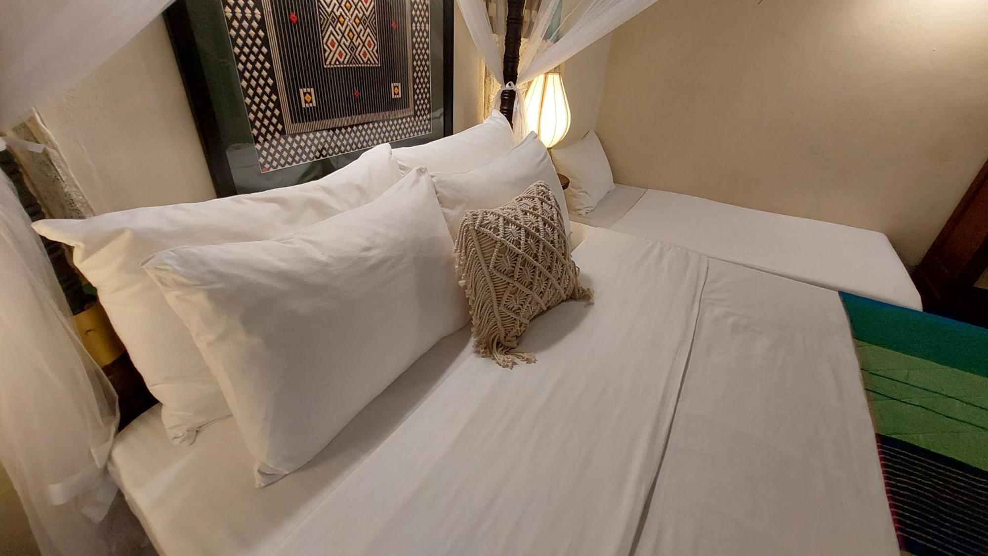 Ella Nine Peaks Hotel Bagian luar foto